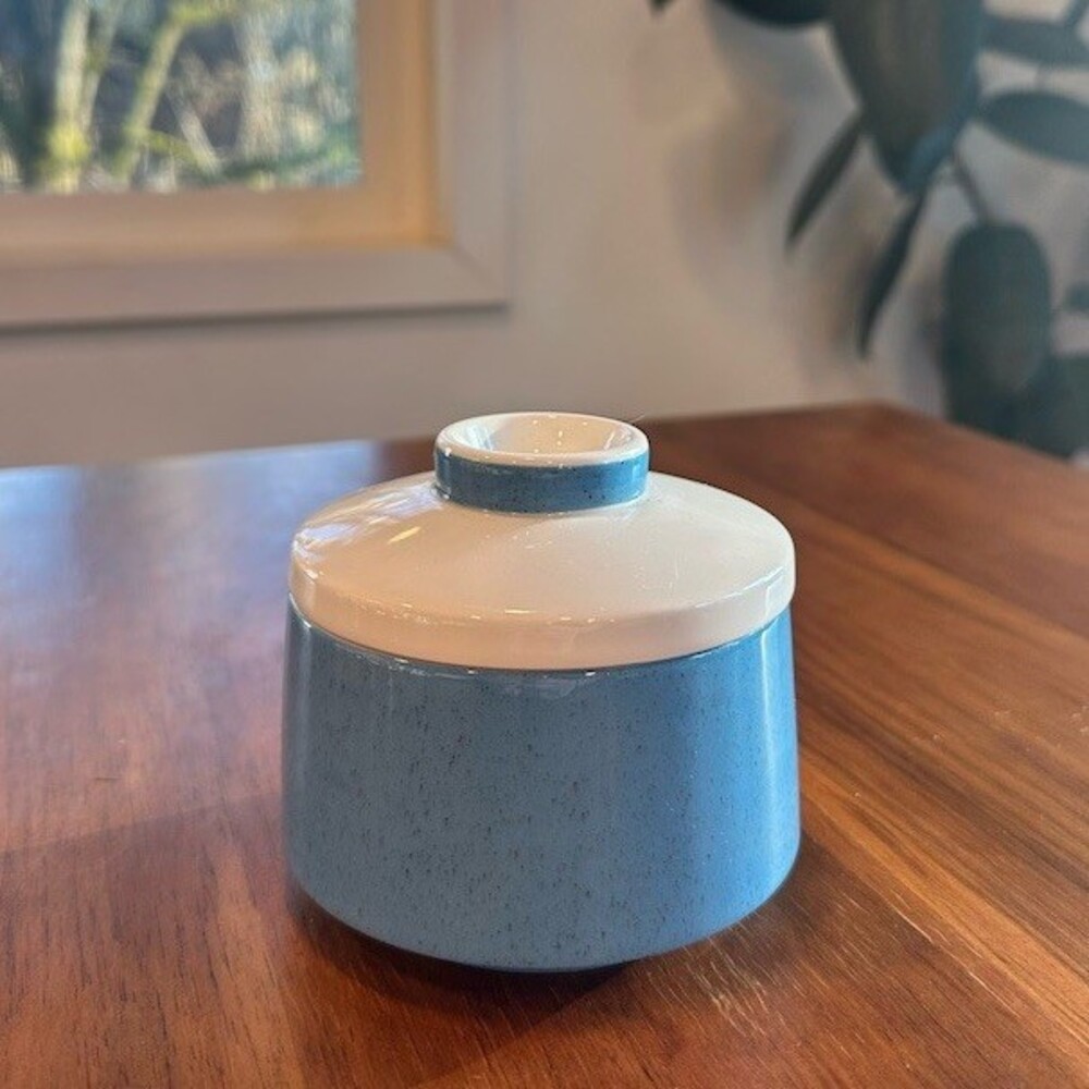 Mikasa Mediterrania Blue Sugar Bowl w/ Lid Round 2 3/8 in Tall